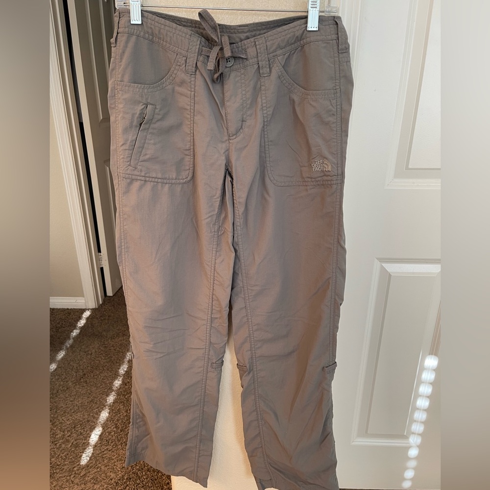 North‎ Face Women’s Pants w/ Pockets size 4